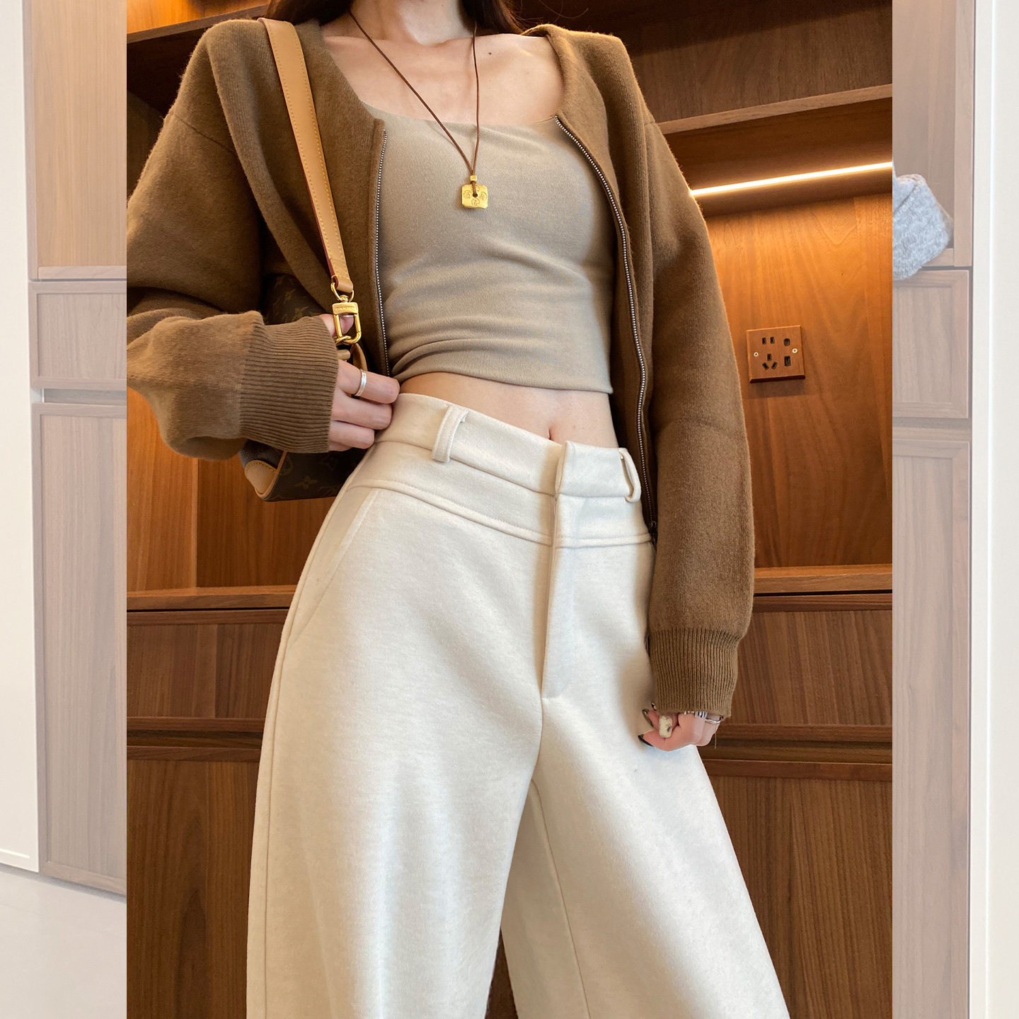 秋冬阔腿裤女秋胖妹妹大码加绒糯米裤加厚直筒西装裤子1208u