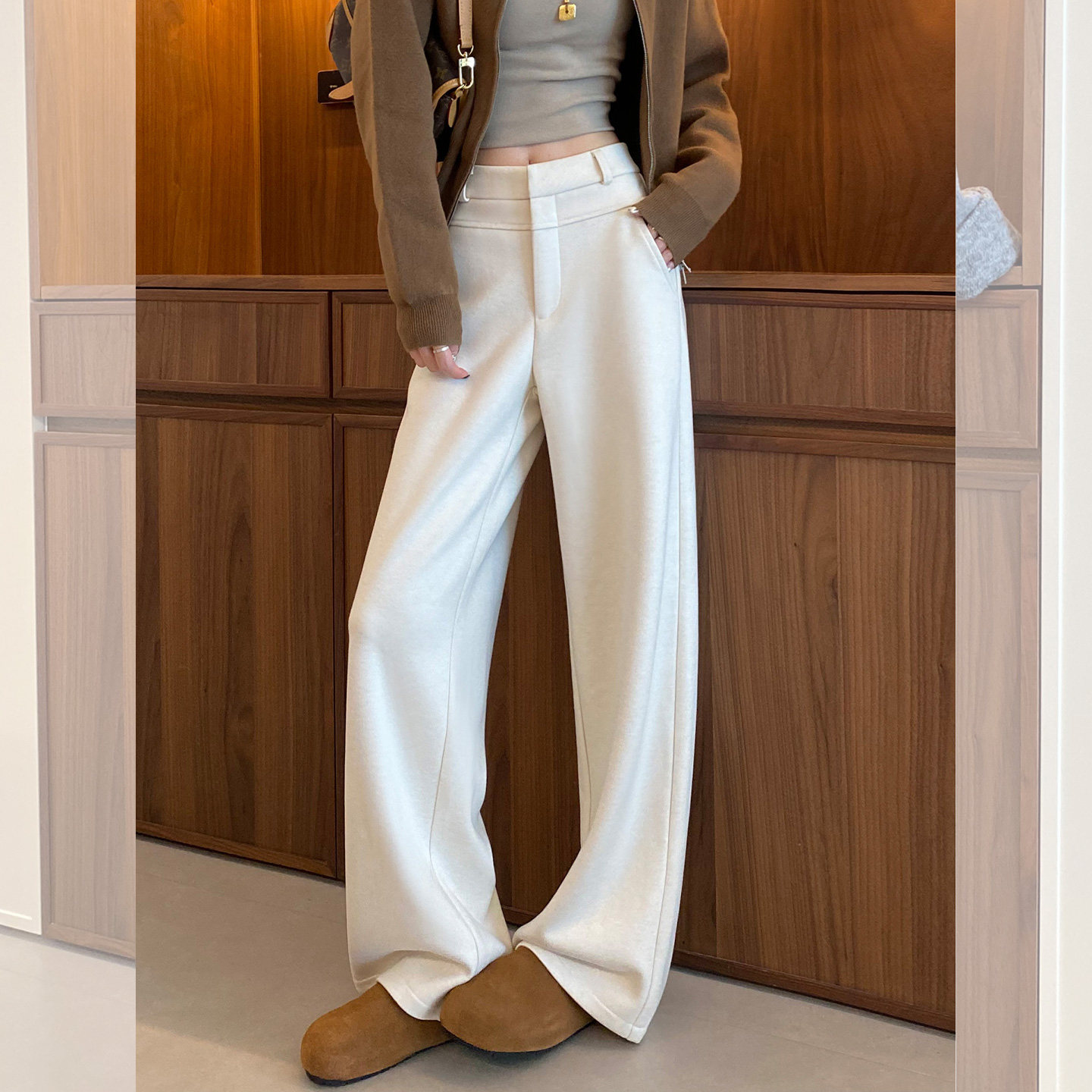 秋冬白色阔腿裤女秋新款加绒糯米裤窄版加厚直筒西装裤子1208u