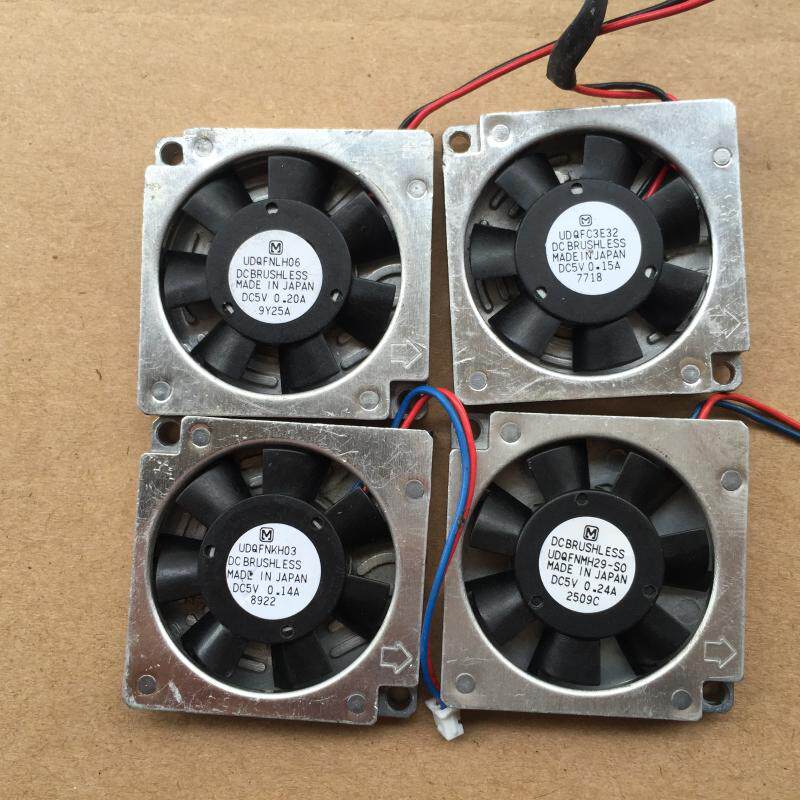 3CM  5V  0.15A 超薄7mm CPU芯片组散热器风扇30*30*7mm