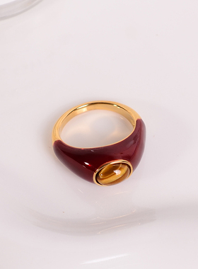 钛钢戒指 复古酒红色轻奢精致戒指女安可拉红高保色食指戒指环