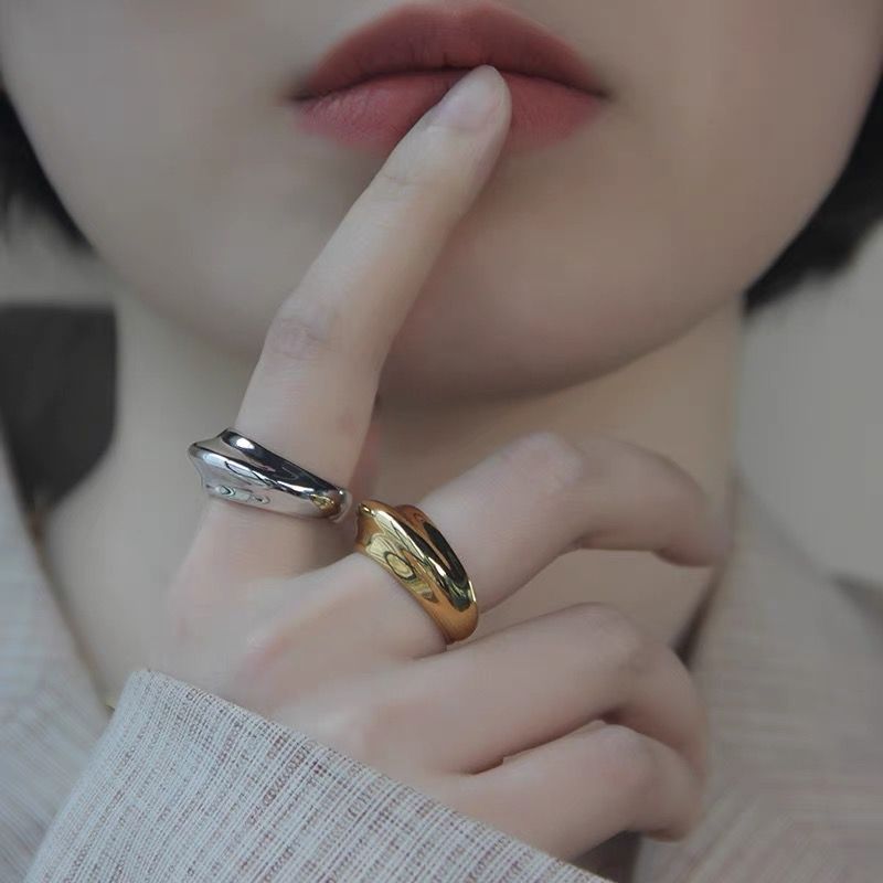 钛钢 欧美INS复古冷淡风不规则圆弧面光面素圈戒指女食指环