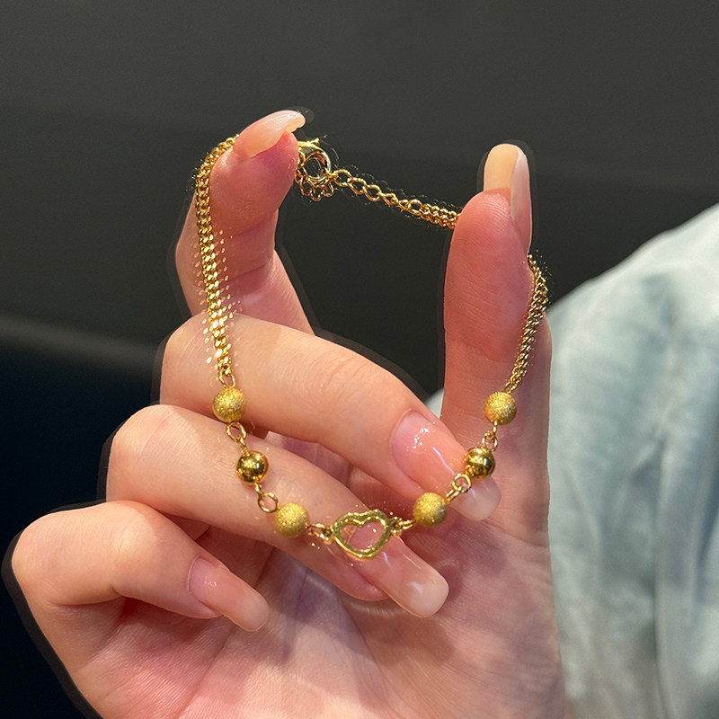 钛钢 镂空爱心磨砂珠手链女高级百搭小众设计手环不褪色手饰