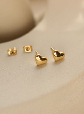 钛钢耳饰 小爱心耳钉女小众别致耳环时尚简约冷性风气质耳饰百搭