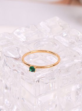 钛钢戒指 复古轻奢简约一颗绿色戒指女百搭叠戴指环不褪色手饰品