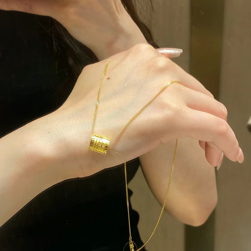 钛钢 福牌福字项链女路路通小众高级感锁骨链配饰时尚毛衣链
