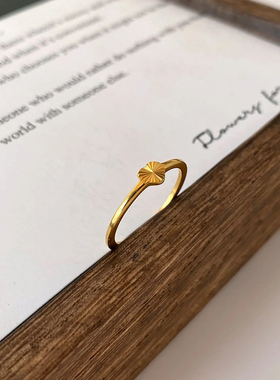 钛钢戒指 韩版镭射爱心戒指女气质简约百搭食指戒叠戴指环不掉色