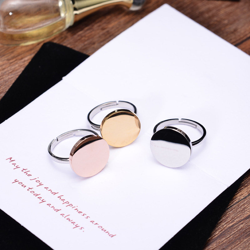 日韩版孔孝真同款时尚圆牌圆形玫瑰金钛钢食指环戒指女配饰品戒子