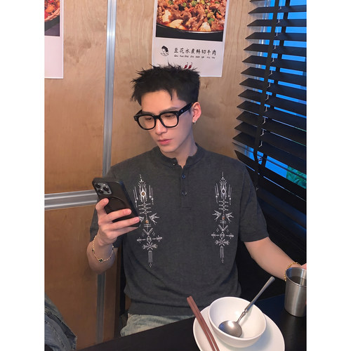 PLTH*2026夏季美式复古亨利领T恤男女个性图腾印花慵懒宽松短袖潮