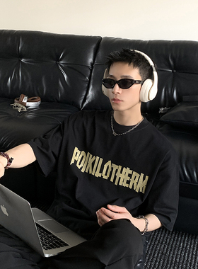 PLTH*水洗做旧纯棉原创胶带印花小领口宽松版型美式小众印花T恤男