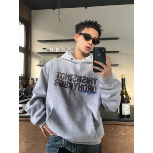 型休闲通勤上衣 简约做旧字母加绒保暖连帽卫衣男短宽版 PLTH 美式