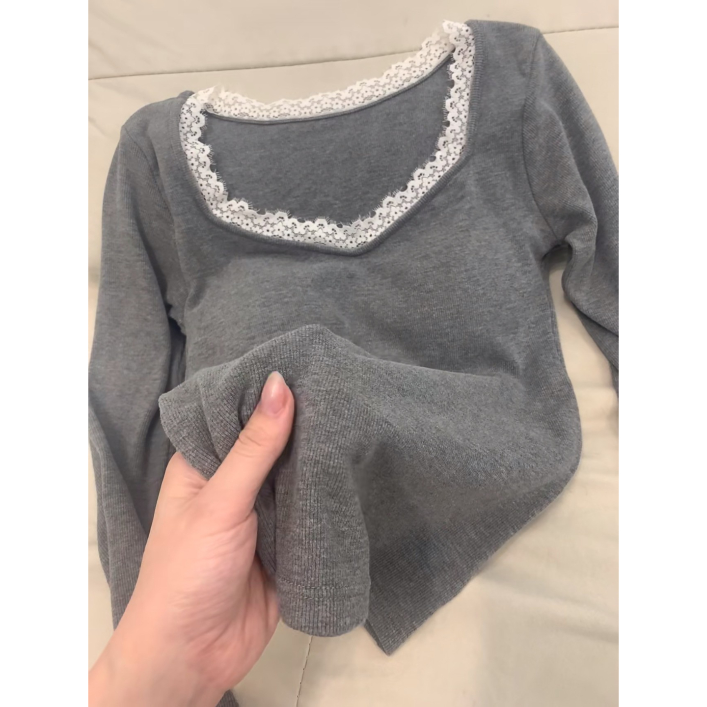 大码美式复古蕾丝德绒低领长袖女