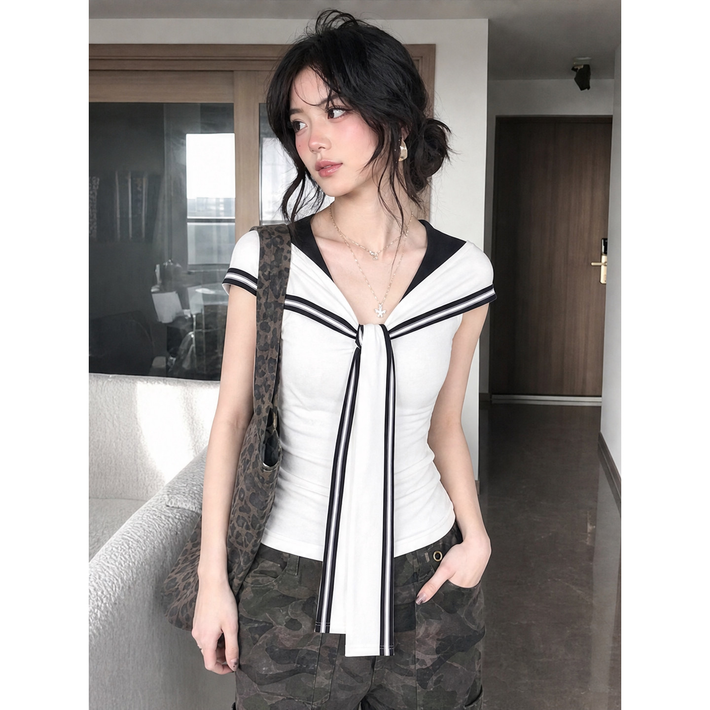 美式复古chic海军领撞色短袖t恤女夏季修身绑带设计感绝美上衣tee