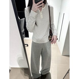韩版贝壳扣小v领打底衫女款2026新款秋季显瘦内搭条纹长袖t恤上衣