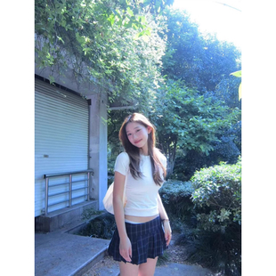 辣妹修身 大码 t恤女夏季 胖mm美式 显瘦短上衣 纯欲紧身白色正肩短袖