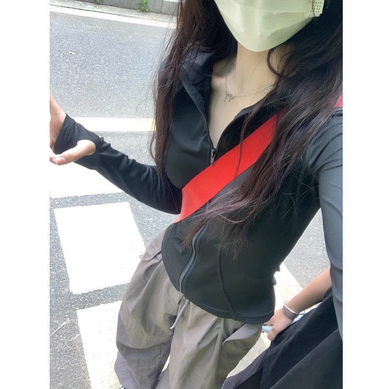 大码胖妹妹黑色冰丝瑜伽服运动防晒衣女夏季新款长袖上衣短款外套-封面