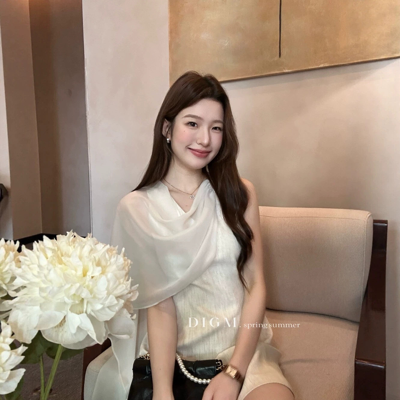 法式荡领飘袖连衣裙女 高级感无袖收腰显瘦小个子白色短款礼服裙