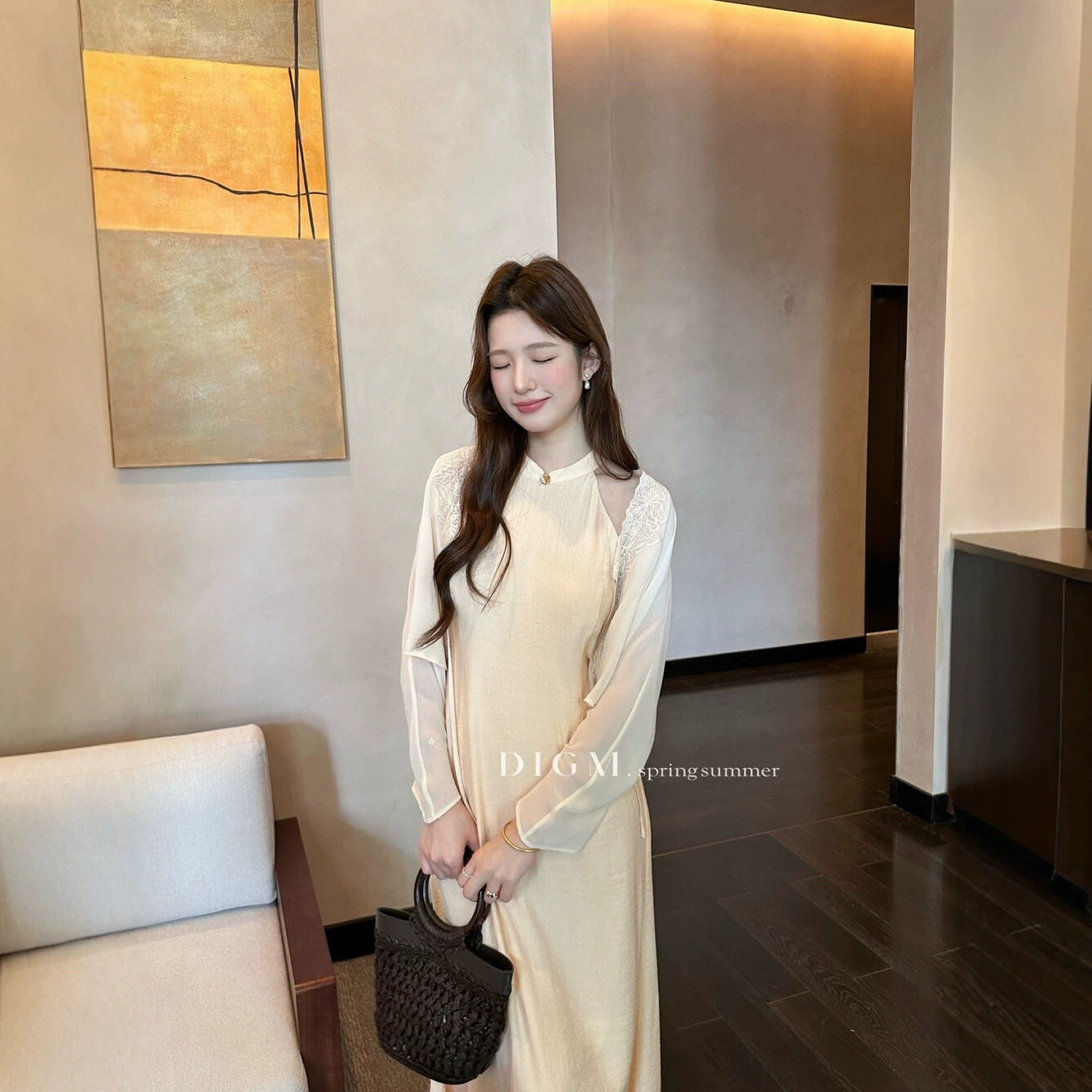 新中式挂脖吊带连衣裙女蕾丝拼接开衫两件套温柔气质长款茶歇裙