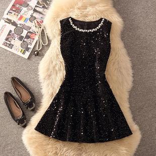 小香风无袖亮片马甲连衣裙2026秋冬新款时尚百搭修身显瘦小黑裙