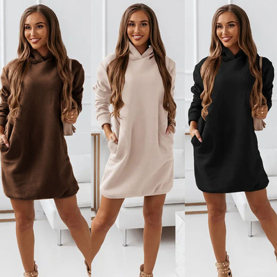 连帽长袖宽松腰连衣裙