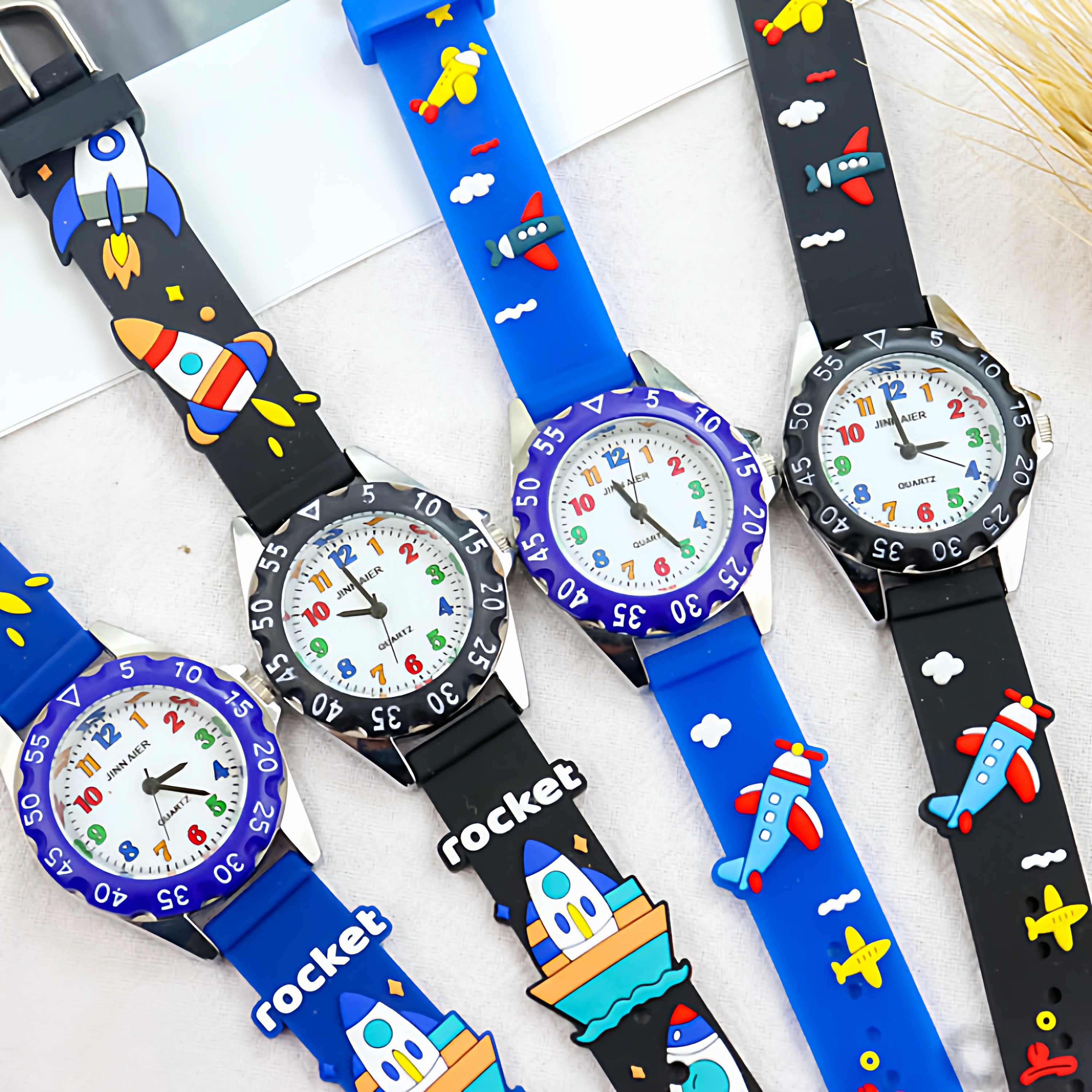 小军迷男童电子表时尚男孩火箭飞机石英手表小学生3d坦克潮流腕表