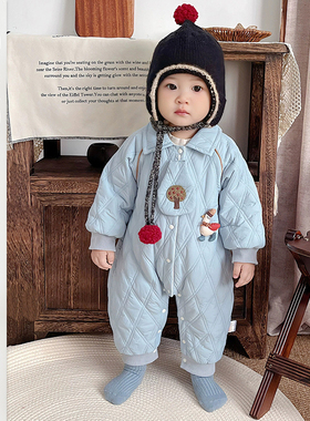 婴儿秋冬新款长袖连体衣男宝可爱卡通保暖爬服儿童菱格纹翻领哈衣