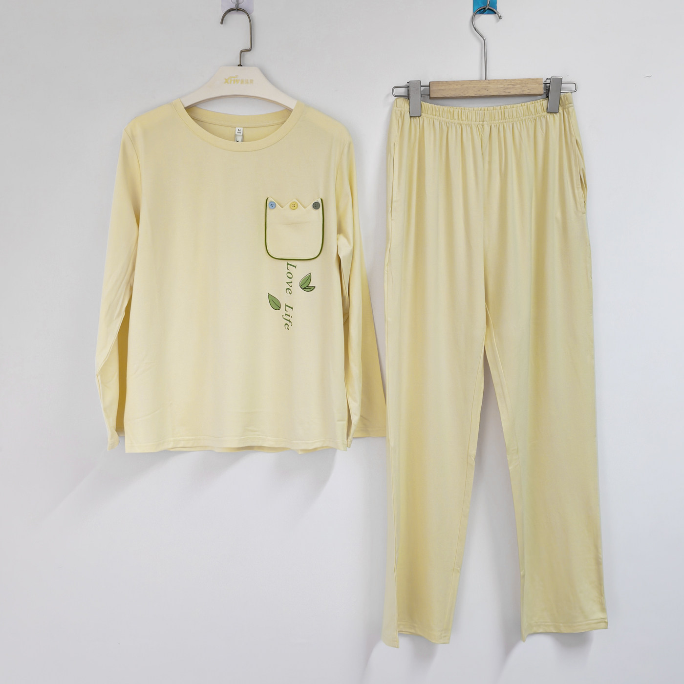 新凤舞女士长袖薄款圆领睡衣套装秋冬季宽松家居服莱赛尔植物面料