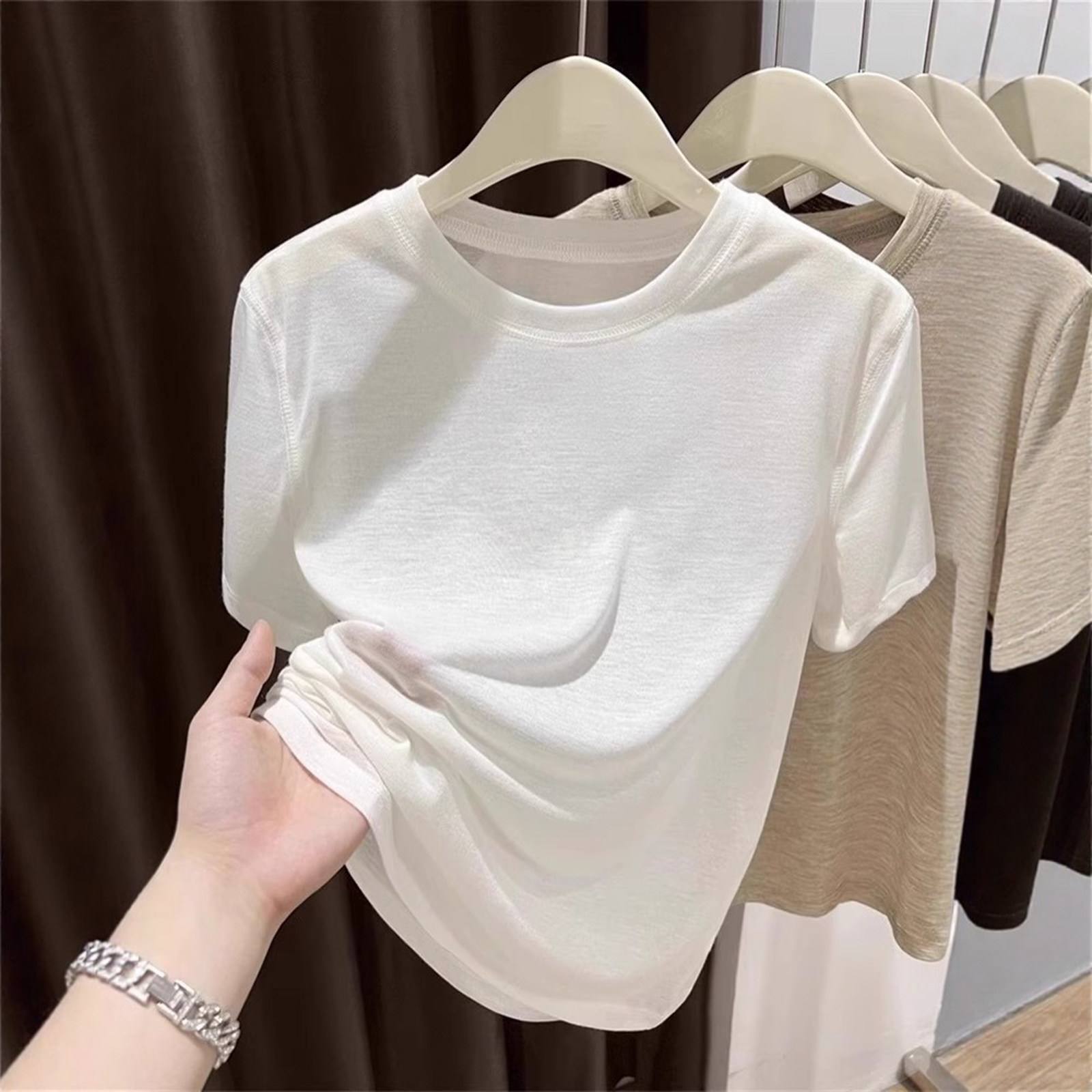 柔软天丝面膜白色短袖t恤女夏季新款圆领基础款百搭宽松正肩上衣
