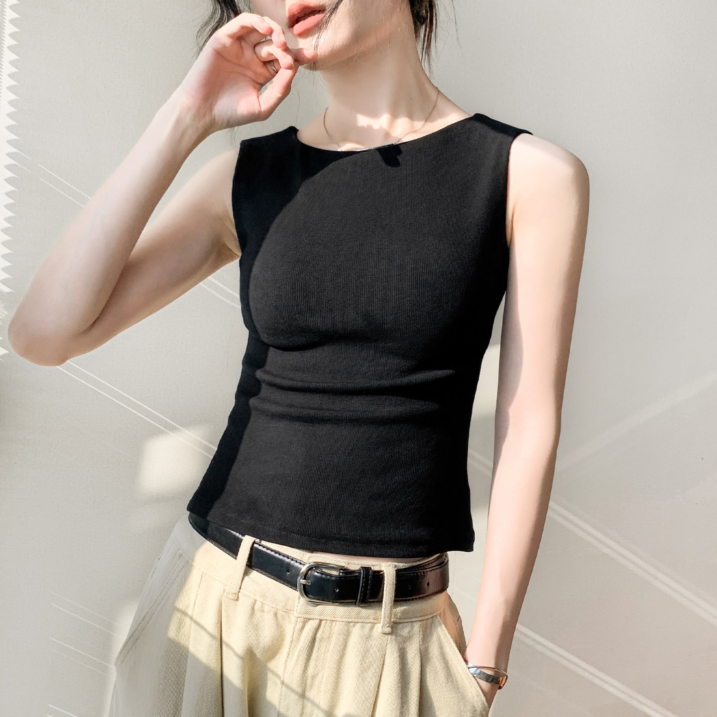 圆领短款遮副乳无袖背心女2026夏图片
