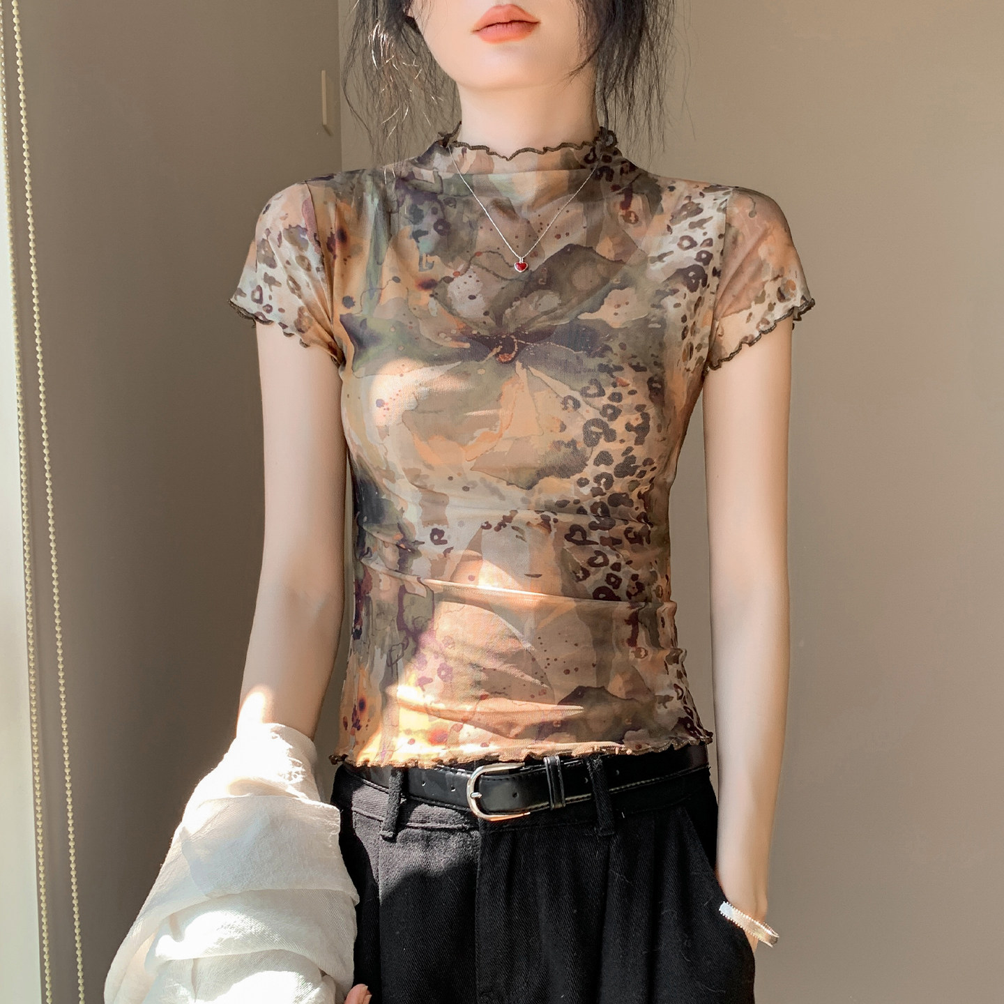 复古风印花扎染花边短袖T恤女图片