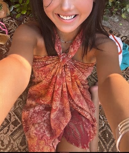 印尼手工蜡染裹布沙滩巾披肩防晒海岛度假复古围巾石榴花batik