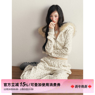 两件套装 毛领连帽加绒卫衣外套休闲松紧腰卫裤 碎花短款 STUDIO