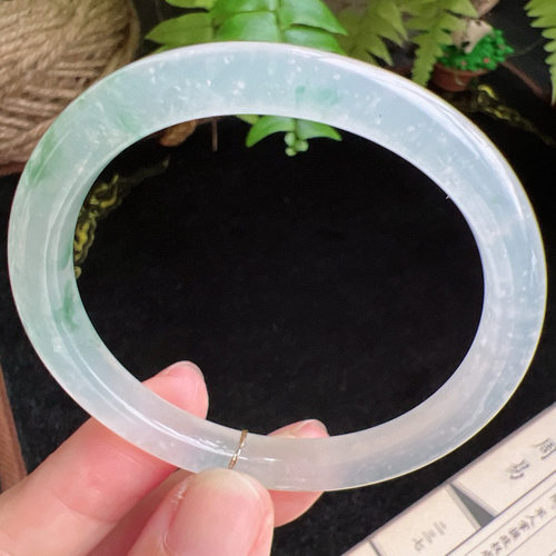 贵妃53圈口缅甸天然A货老坑种玉镯平洲翡翠手镯精选编号049D0406E