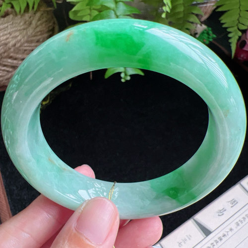 56圈口缅甸天然A货老坑种玉镯平洲翡翠手镯精选编号049D0406E