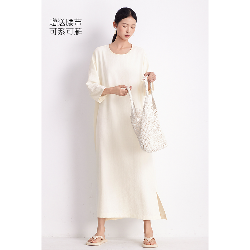 CR软糯宽松圆领长袖连衣裙侧开叉