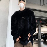 黑色