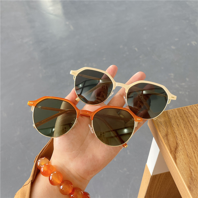 韩系超轻偏光ins复古时髦网红墨镜女潮半框街拍度假情侣太阳镜男