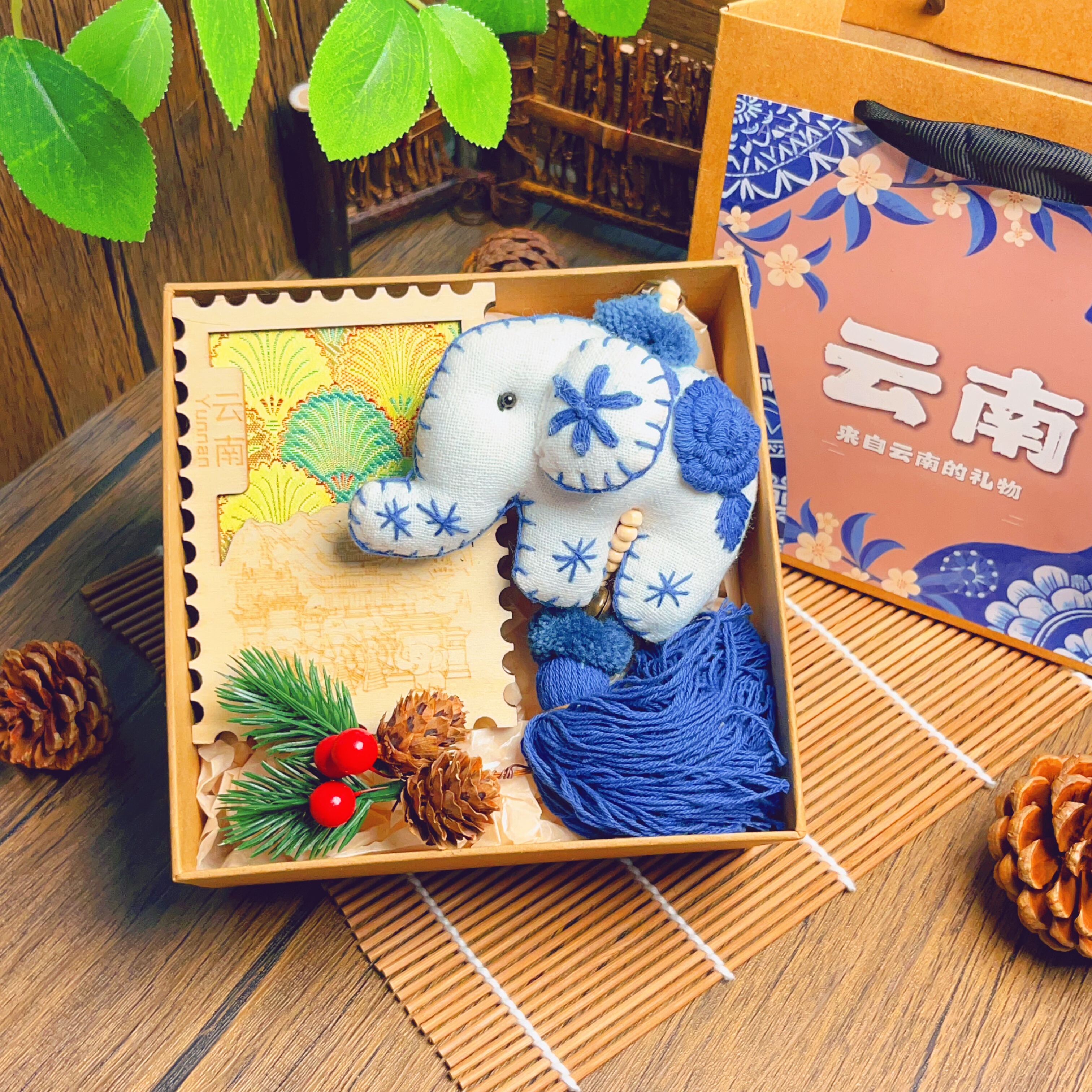 云南大理丽江手工扎染非遗礼物伴手礼文创礼品昆明纪念品可定制