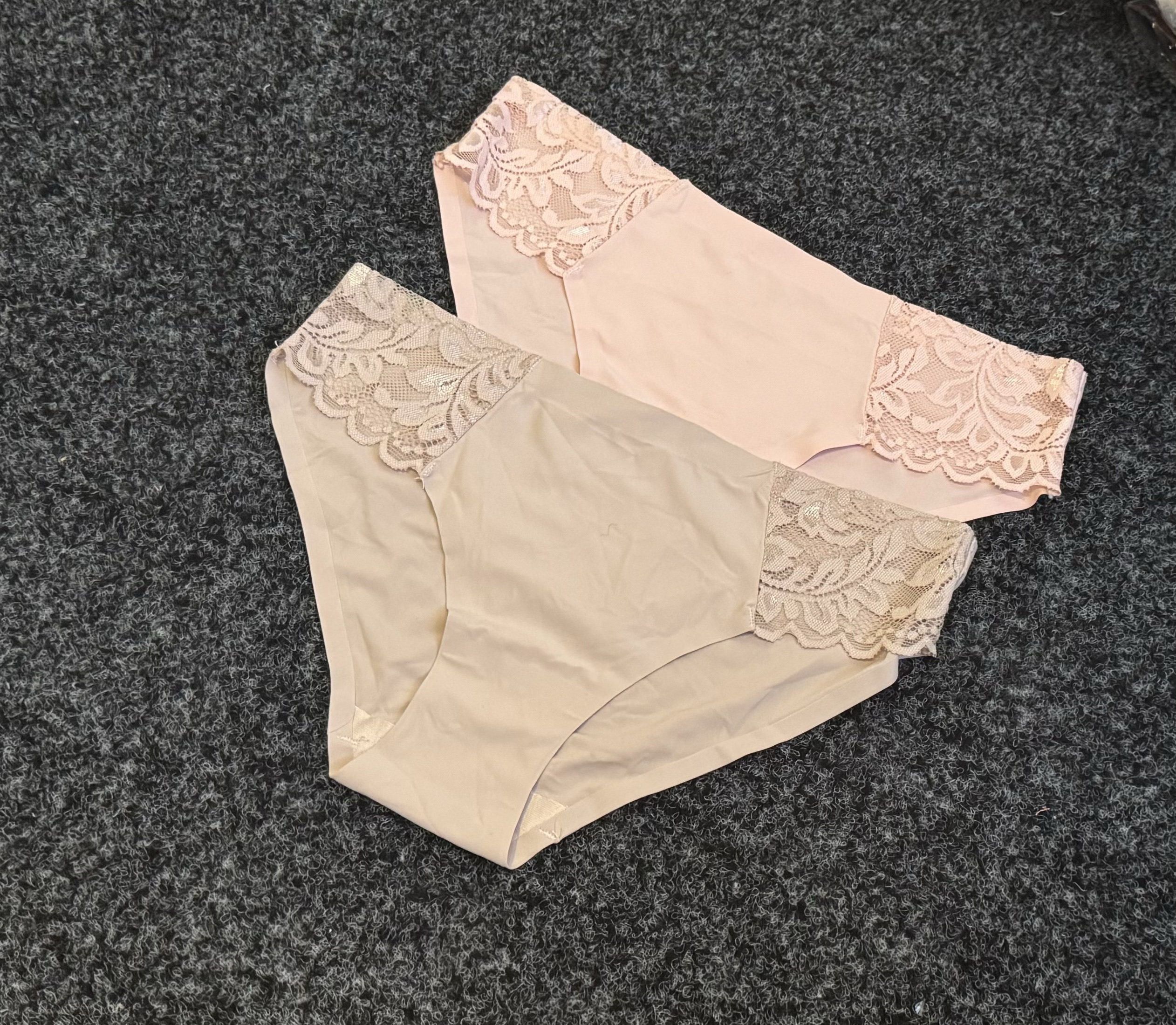 2条装 特 外 健身运动风无痕内裤蕾丝透气性感三角裤小码80-125斤