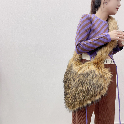 仿貉子毛绒糖果色大包欧美斜挎包