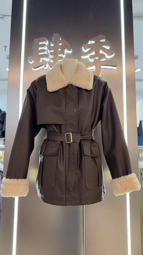 2025秋冬新款韩系高级感收腰显瘦辣妹皮毛一体外套女中长款皮衣潮