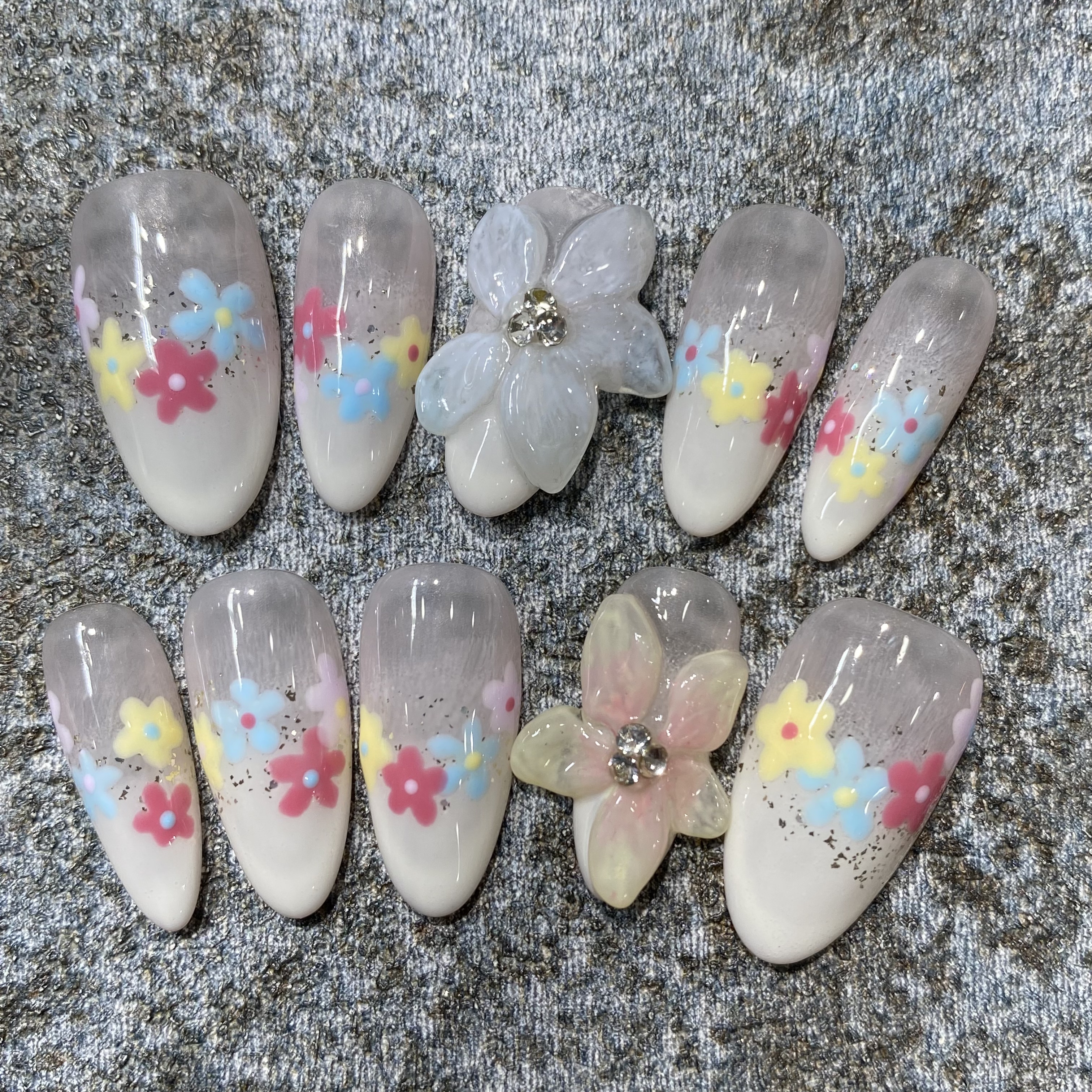 多巴胺手绘冰花堆钻穿戴甲