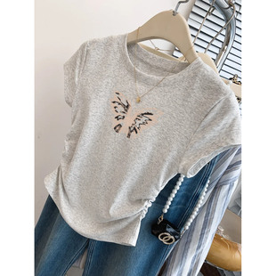 美式复古灰色卡通蝴蝶短袖t恤正肩女夏季新款设计感小众辣妹上衣