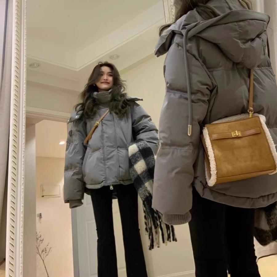 棉服女款冬季新款学生百搭宽松保暖加厚棉衣外套时尚韩版连帽设计