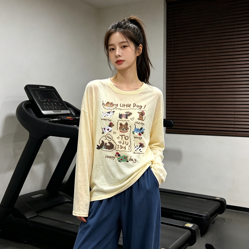奶黄色慵懒风减龄显白夏季休闲宽松大码薄款冰丝长袖防晒T恤女潮