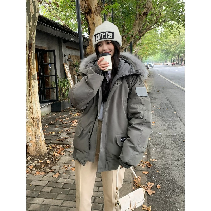 高级灰冬季欧货连帽加厚保暖防寒宽松大码小个子棉服外套女大毛领