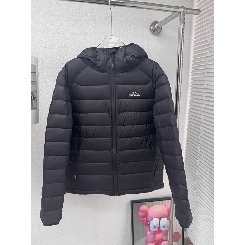 百搭时尚女款连帽加厚保暖冬季宽松纯色外套棉衣棉服韩版设计感