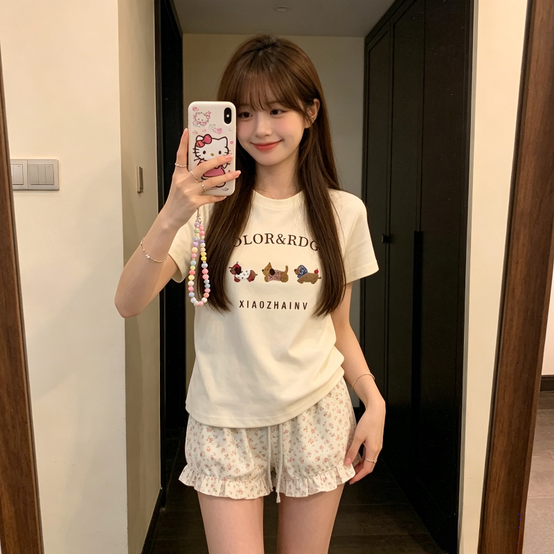 夏季正肩圆领短款小众短袖T恤上衣女洋气修身学生减龄百搭气质潮