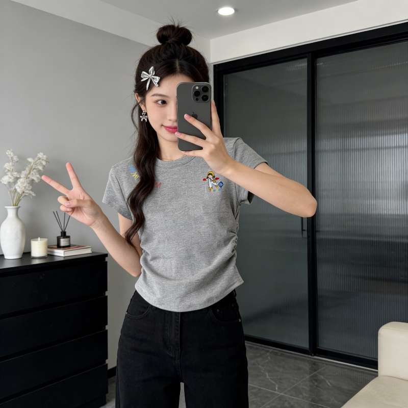 欧货正肩短款短袖T恤女修身显瘦小个子抽褶设计感圆领上衣百搭潮