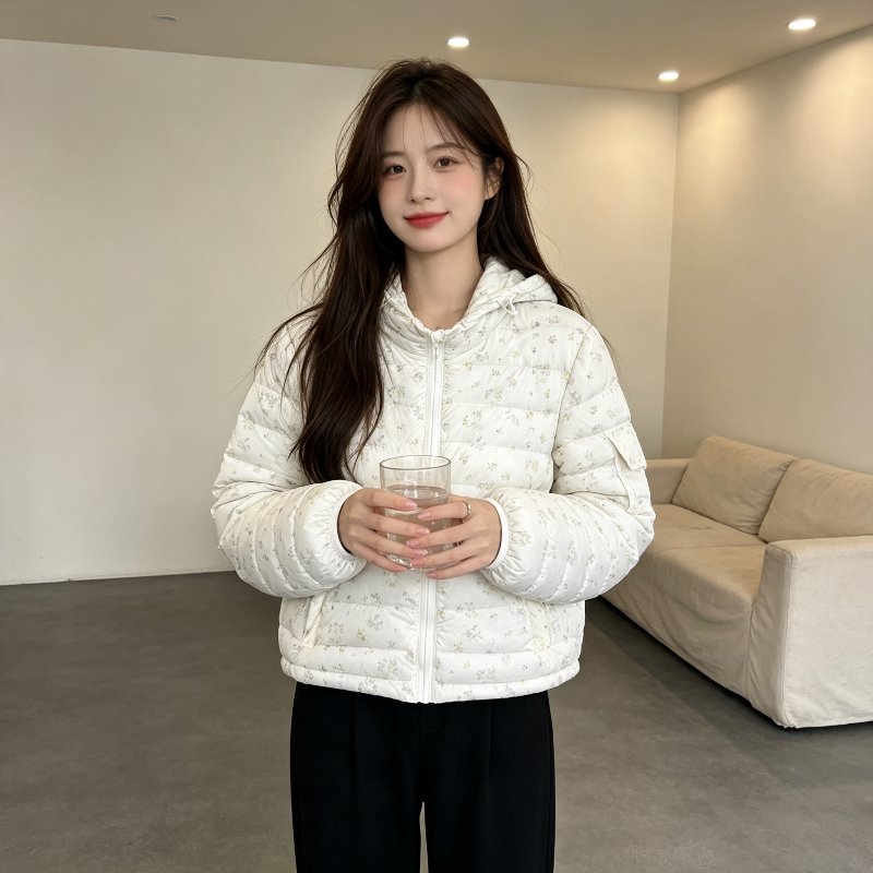 小碎花连帽减龄休闲设计感洋气小个子宽松轻薄款棉服排骨服外套女