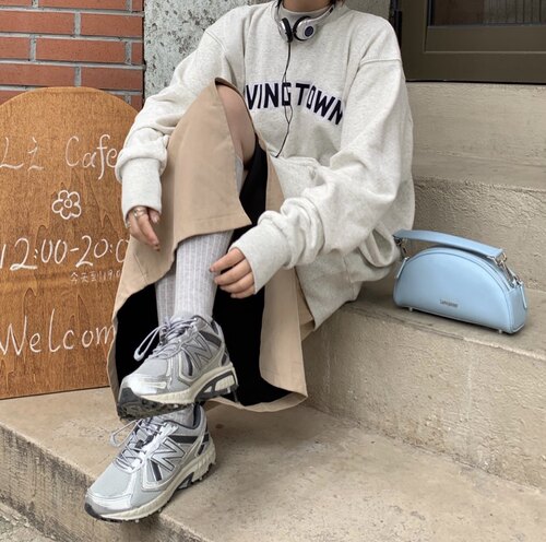 New Balance 410 复古减震轻便透气跑鞋 银灰色 男女同款MT410KR5